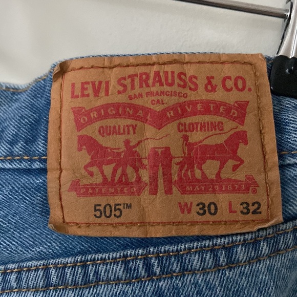30x32 Levi’s Blue tight jeans - Picture 4 of 7